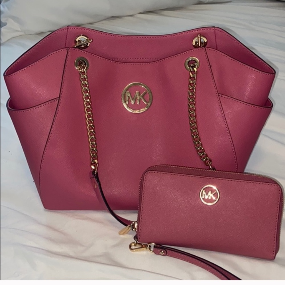 Michael Kors Jetset Handbag & wallet - Picture 1 of 16